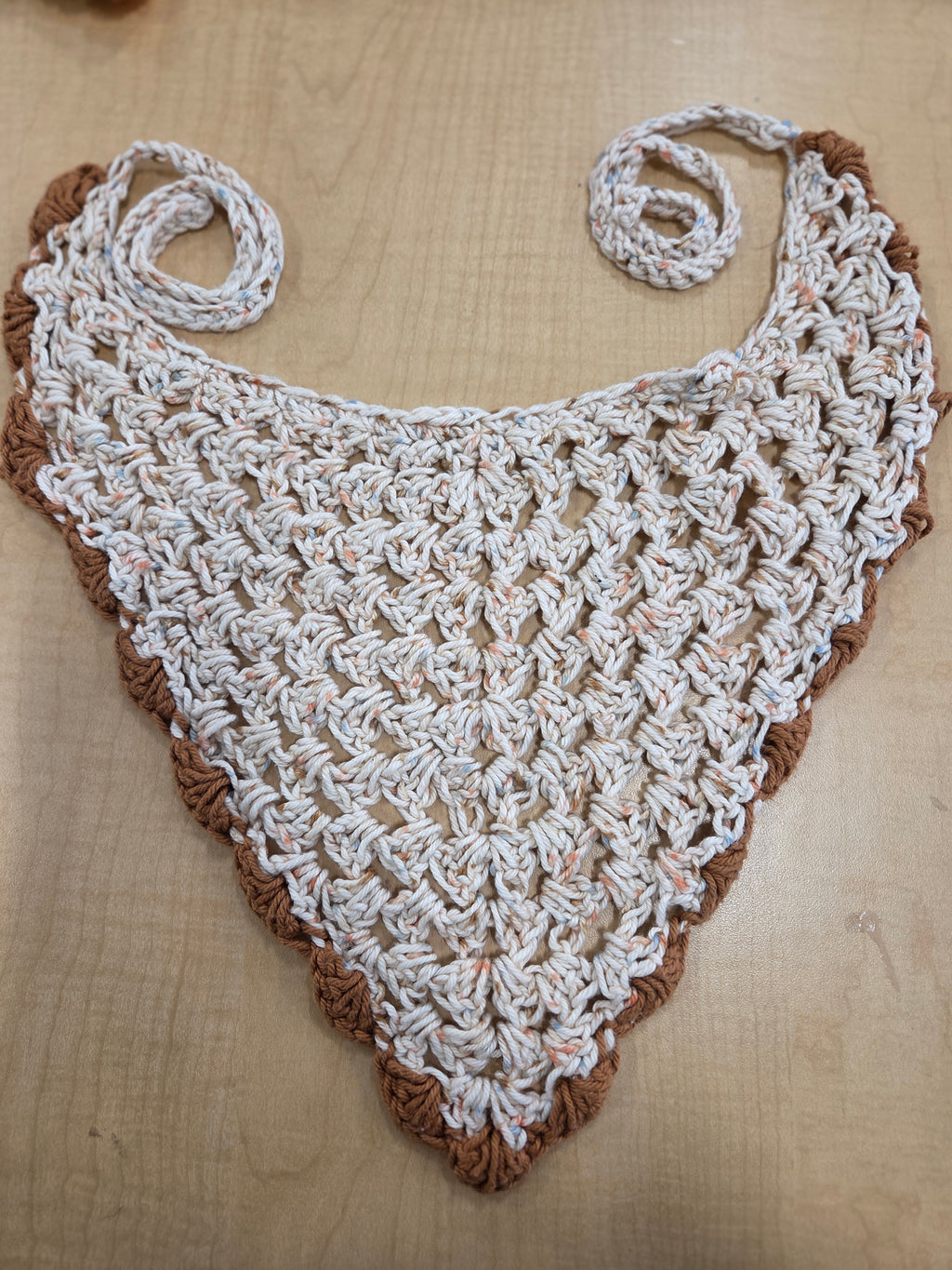 Bandanas with Scallops