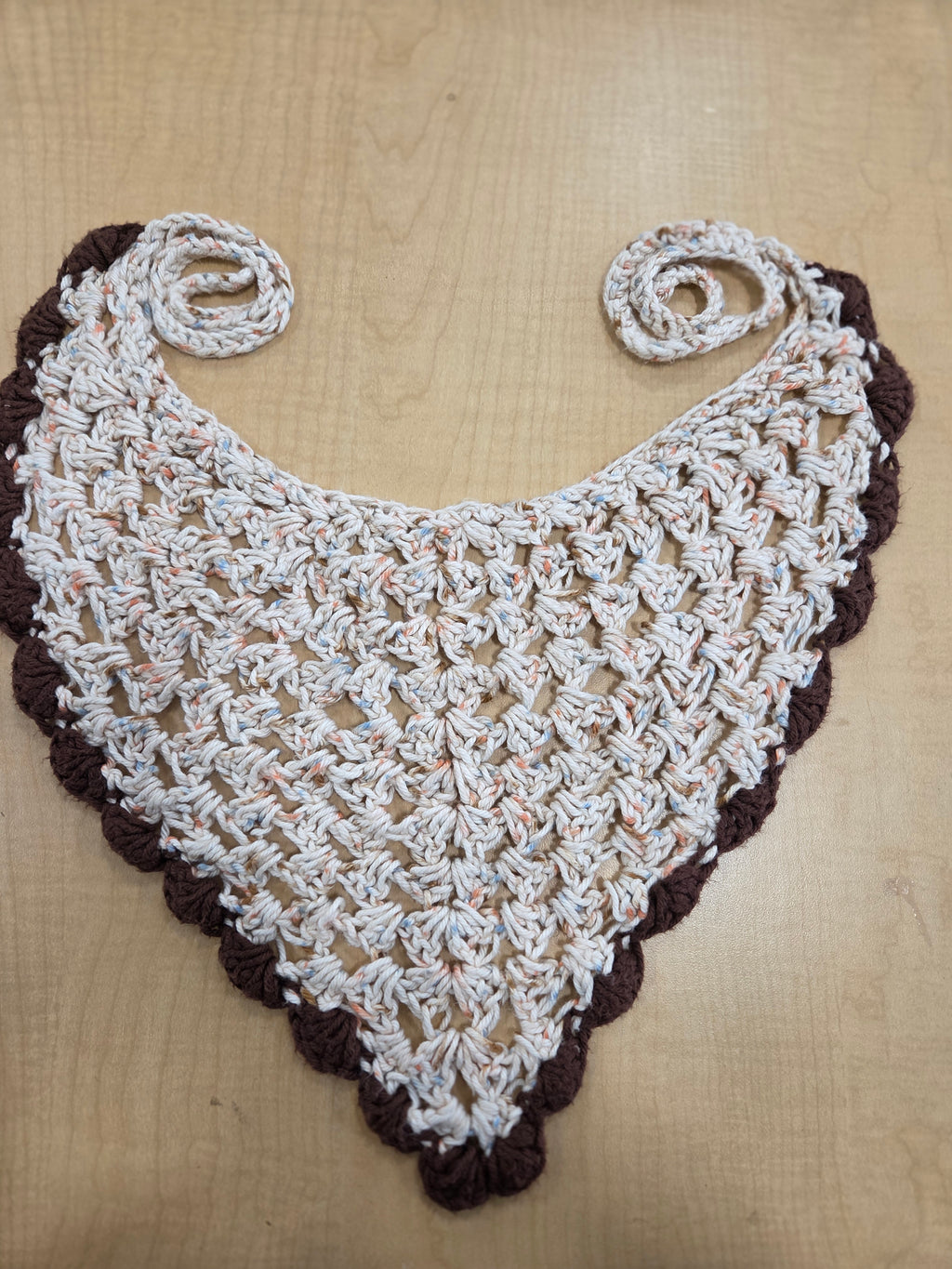 Bandanas with Scallops